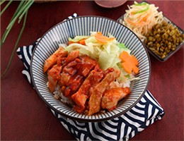 照烧鸡排饭